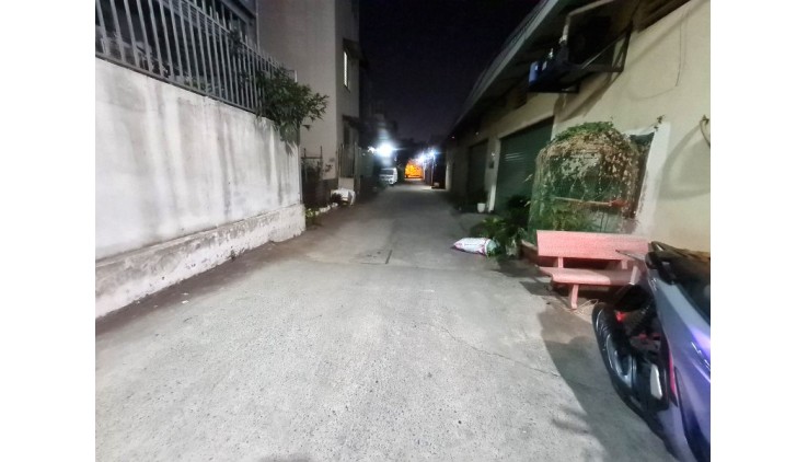 Bán Nhà 4 Tầng Ngộp Gần Phạm Văn Đồng Linh Đông Thủ Đức 74m_4*18.5 chỉ hơn 7 tỷ Siêu Ngon